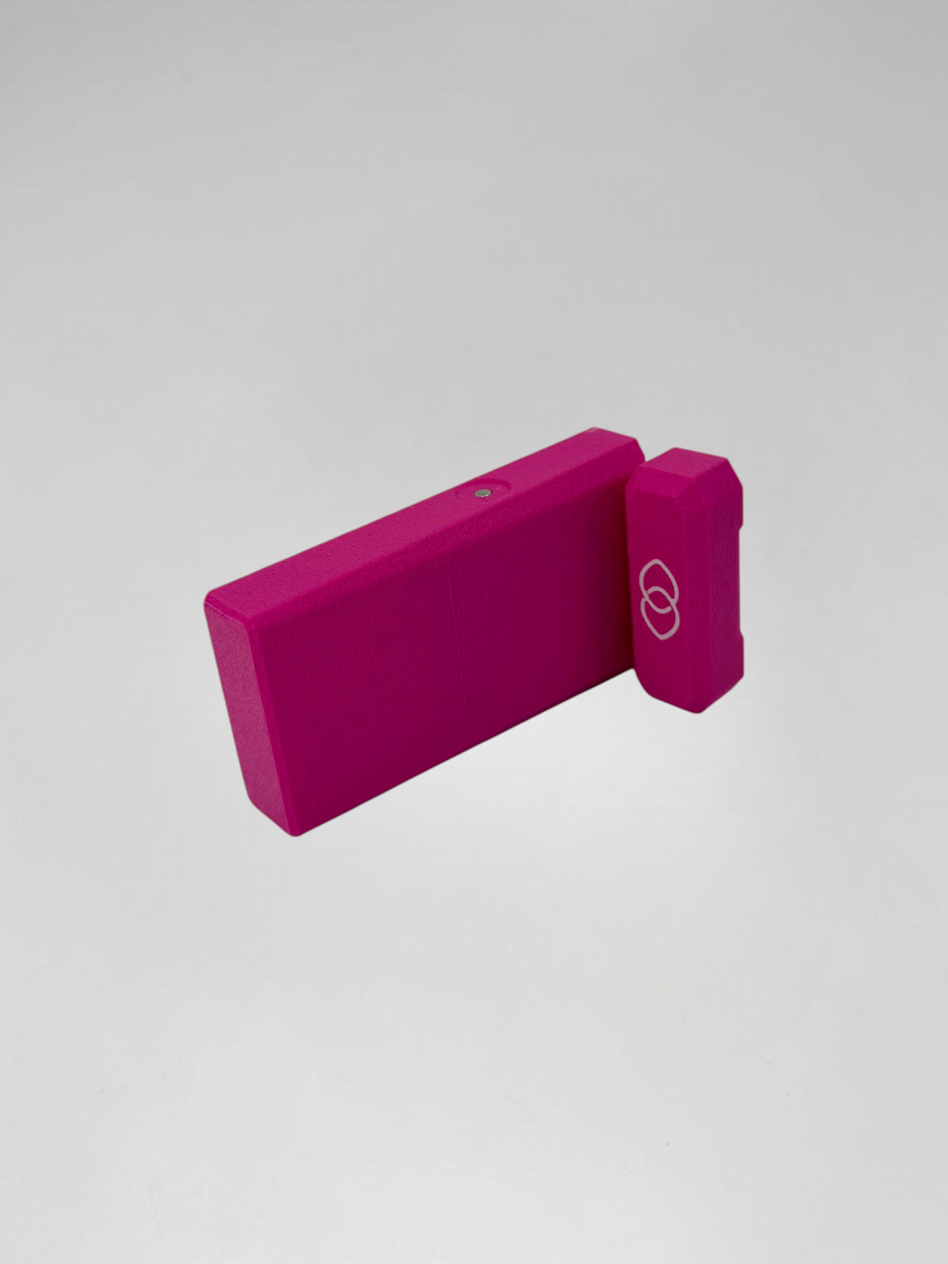 Magenta (white logo)